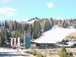 Ski-in/ski-out Apartment at Nassfeld in Carinthia