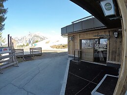 Ski-in/ski-out Apartment at Nassfeld in Carinthia