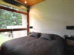 Luxury Villa with Swimming Pool near F1 Circuit