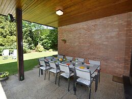 Luxury Villa with Swimming Pool near F1 Circuit