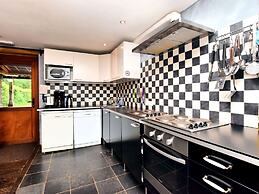 Holiday Home in Lierneux With Garden