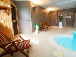 Luxurious Holiday Home in Profondeville Ardennes