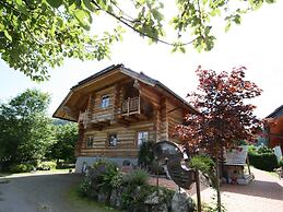 Detached Holiday Home in Mauterndorf / Salzburgerland Near the ski Are