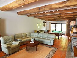 Inviting Holiday Home in Beauraing