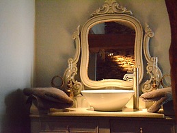 House Full of Charm & Comfort, Great Calm, Large Sauna, Large Hot Tub