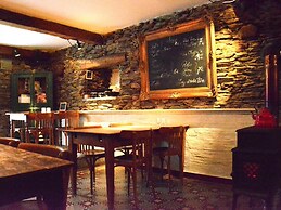 House Full of Charm & Comfort, Great Calm, Large Sauna, Large Hot Tub