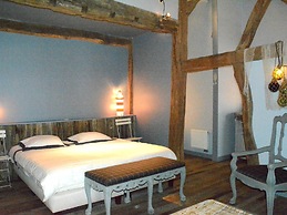 House Full of Charm & Comfort, Great Calm, Large Sauna, Large Hot Tub