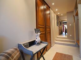 Holiday Home in Nismes Viroinval