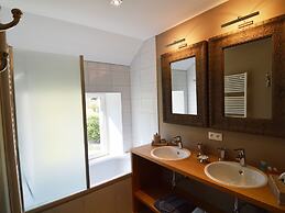 Holiday Home in Nismes Viroinval