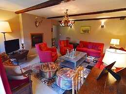 Holiday Home in Nismes Viroinval