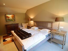Holiday Home in Nismes Viroinval