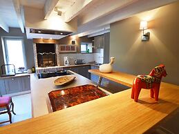 Holiday Home in Nismes Viroinval