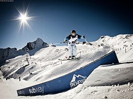 Apartment in Kaprun on the ski Slopes