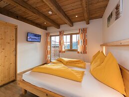 Apartment in Kaprun on the ski Slopes