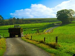 Holiday Home With Private Pool and Deer Park
