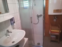 Spacious Chalet with Sauna near Ski Area in Wolfsberg