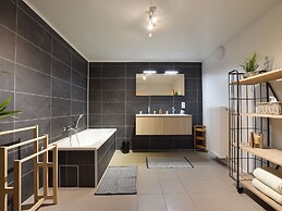 Splendid Chalet in Durbuy With Garden