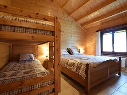 Splendid Chalet in Durbuy With Garden