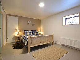 Splendid Chalet in Durbuy With Garden