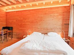 Villa in Freyneux With Garden