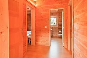 Villa in Freyneux With Garden