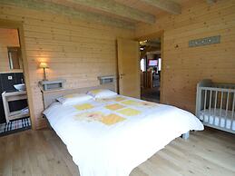 Sumptuous Chalet in Septon with Sauna & Hot Tub