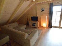 Sumptuous Chalet in Septon with Sauna & Hot Tub
