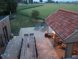 Wonderful Country House With Huge Garden