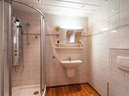 Very Spacious, Detached Holiday Home in Carinthia near Skiing & Lakes