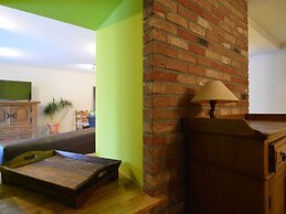 Cozy Holiday Home in Theux