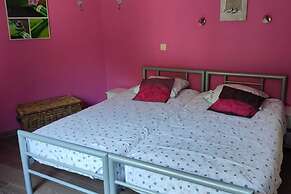 Cozy Holiday Home in Theux