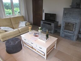 Sun-kissed Villa in Diksmuide With Garden, Sauna