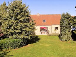 Sun-kissed Villa in Diksmuide With Garden, Sauna