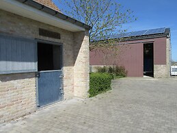 Sun-kissed Villa in Diksmuide With Garden, Sauna