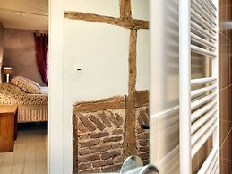Rustic House With Sunroom