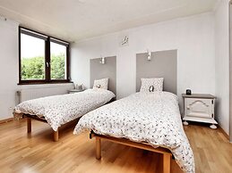 Holiday Home in Virton With Swimming Pool