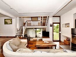 Holiday Home in Virton With Swimming Pool