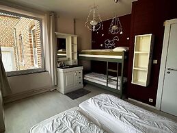 Spacious Farmhouse in Houyet with Hot Tub