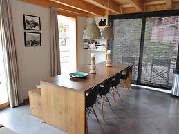 Comfortable Chalet in La Tzoumaz