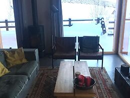 Comfortable Chalet in La Tzoumaz