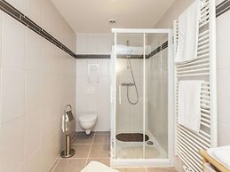 Luxurious Holiday Home in Glabbeek With Garden