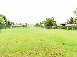 Holiday Home in Glabbeek With Garden