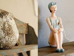 Luxurious Villa Near the Beach