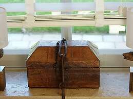 Luxurious Villa Near the Beach