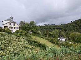 Lovely Holiday Home In Frahan With Terrace