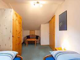 Mountain View Apartment in Strengen near Ski Bus