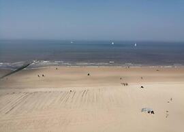 Villa in Middelkerke Near the Beach