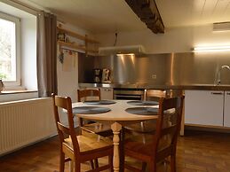 Cosy Holiday Home in Sourbrodt With Sauna
