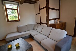Farm Stay With Sauna, Teuven
