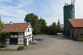 Farm Stay With Sauna, Teuven
